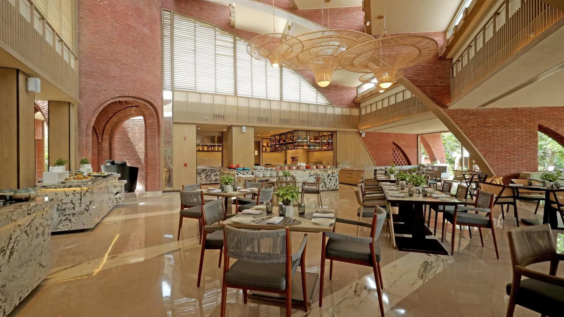 The Westin Sohna Resort & Spa Γκουργκάον 5*,  Ινδία